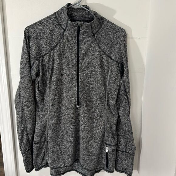 ATHLETA RUNNING WILD 3.0 HALF ZIP DARK GRAY HEATHERED REFLECTIVE SHIRT PULLOVER - Picture 1 of 8